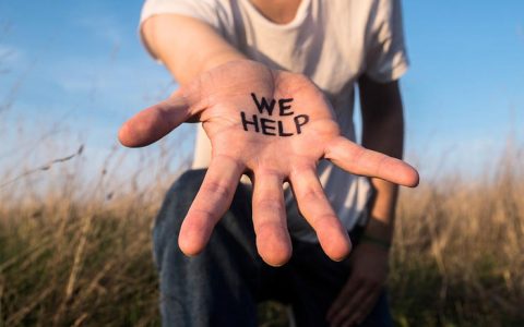 信贷：既要正好救受灾者的燃眉之急，又要提防坏账率一路走高的可能！