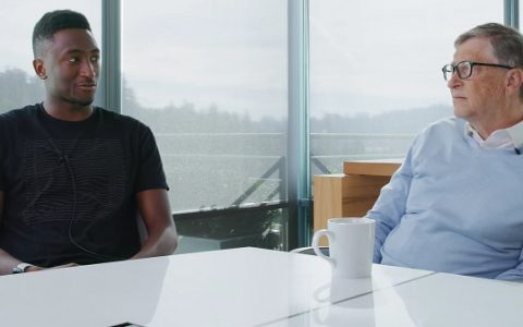 比尔盖茨接受 YouTube采访，大谈对电动车的看法和人类出行带来的排放问题！