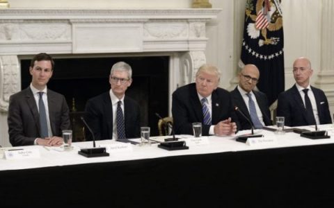 美国白宫召开技术会议：2020年如何面对肺炎疫情！