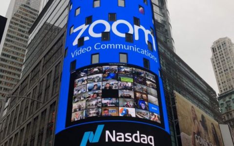 谷歌不允许本公司员工在电脑上安装类似Zoom的会议软件！