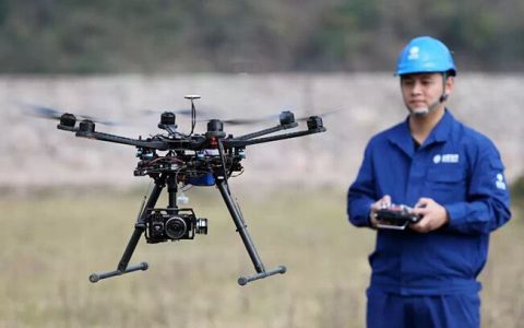 国家电网用无人机红外成像进行作业！