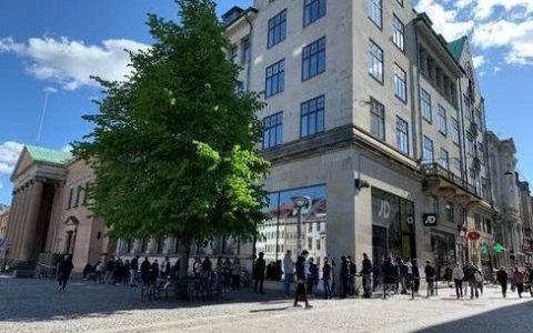 全自动咽拭子采样机器人研发成功，专门针对新型冠状病毒检测！