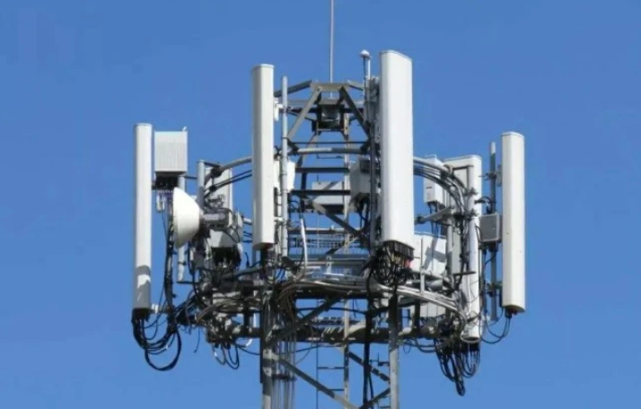 独家：5G建网费用太贵 三大运营商将联合在农村建5G网