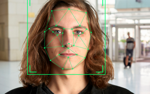 面部识别初创公司Clearview违反加拿大隐私法！