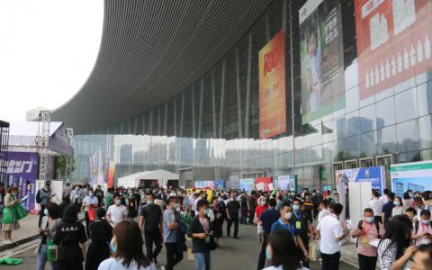 智慧养猪，共创未来！广东省农装所参展第19届中国畜牧业博览会