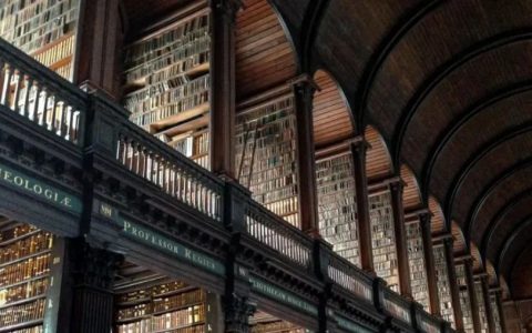 AI 训练速度突破摩尔定律；宋舒然团队获得RSS 2022最佳论文奖