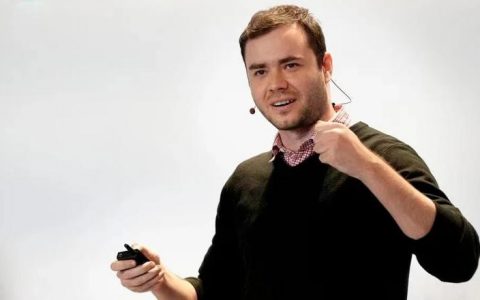 特斯拉Autopilot大裁员后，AI主管Andrej Karpathy离职