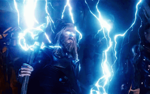 科学修仙，程序猿通过代码驯服野生「雷神之锤」，挥手即来，痛击队友