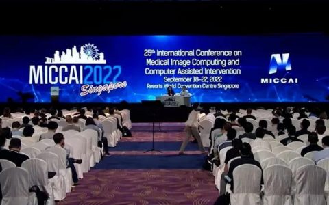 上科大生医工创始院长沈定刚：我为什么呼吁，用「全栈全谱」思维做医学影像 AI 研究？| MICCAI 2022 主题演讲