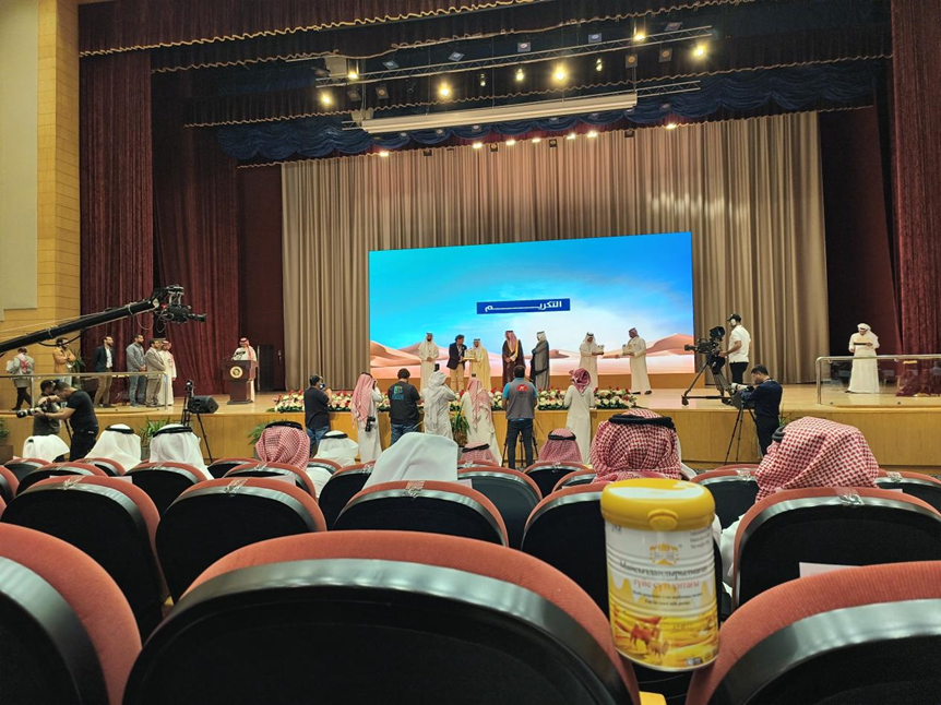 金骆驼集团亮相“ 全球第六届国际骆驼研究与发展大会