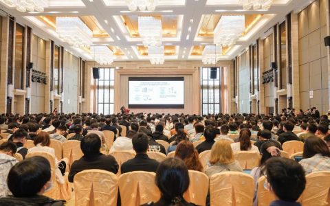 第11届中国生物信息学大会圆满落幕，超1600人参加，老中青学者齐聚，师生全员出动亮眼