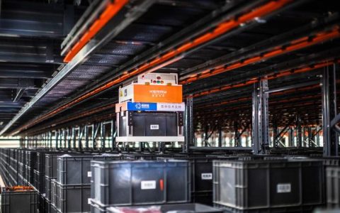 当一家零售智能仓储公司决定「上链」