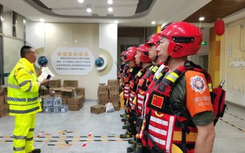 滴滴救援队驰援抗洪一线 已在北京河北等地展开救援