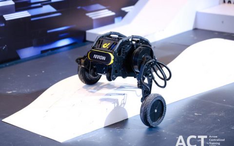 元器件代理商打造开放实验室，「噱头」还是「止痛」？