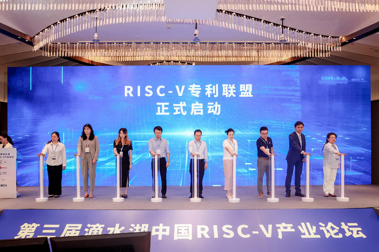 汽车与服务器「两开花」的RISC-V，还要解决哪三大问题？