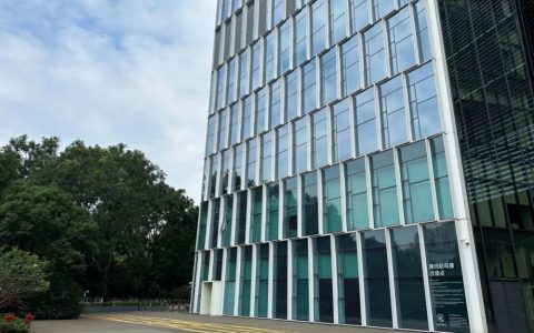 腾讯参与防鸟撞改造，成为全国首家参与防鸟撞改造的互联网企业