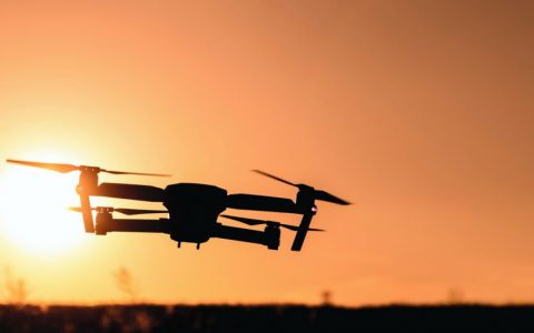 俄罗斯军队加强人工智能驱动的无人机部署