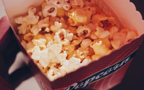 阿里巴巴Qwen QwQ-32B：规模化强化学习展示