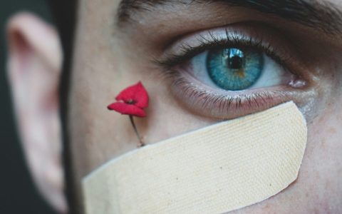 爱立信和AWS押注人工智能创建自我修复网络