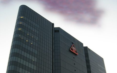 信用合作社、金融科技与金融服务的人工智能转折点