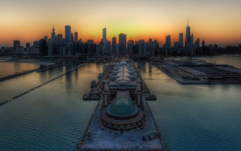 将工业革命与人工智能时代进行比较